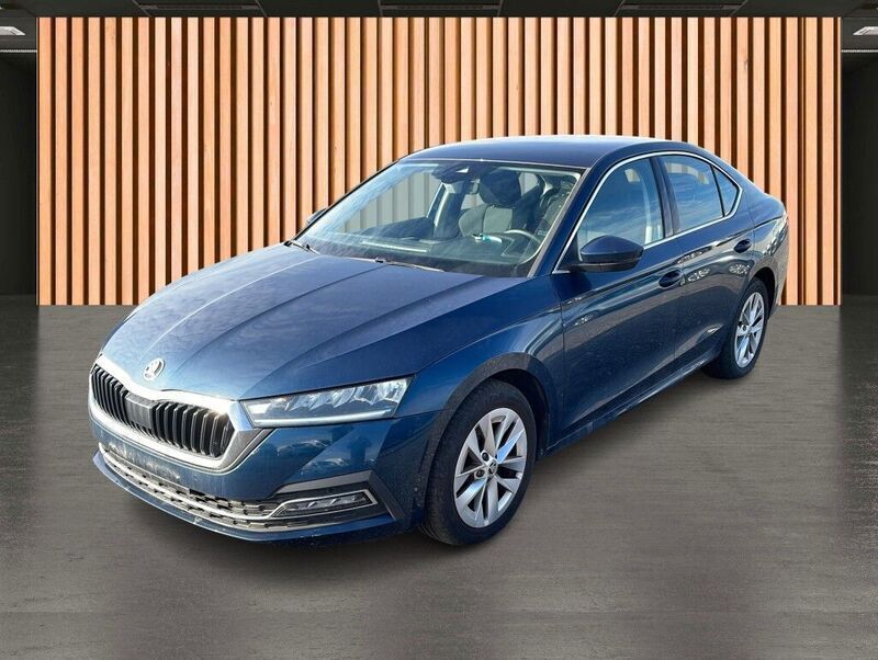 Gebraucht Skoda Octavia Selection 150 PS (110 kW) 2023 Lava blau Limousine