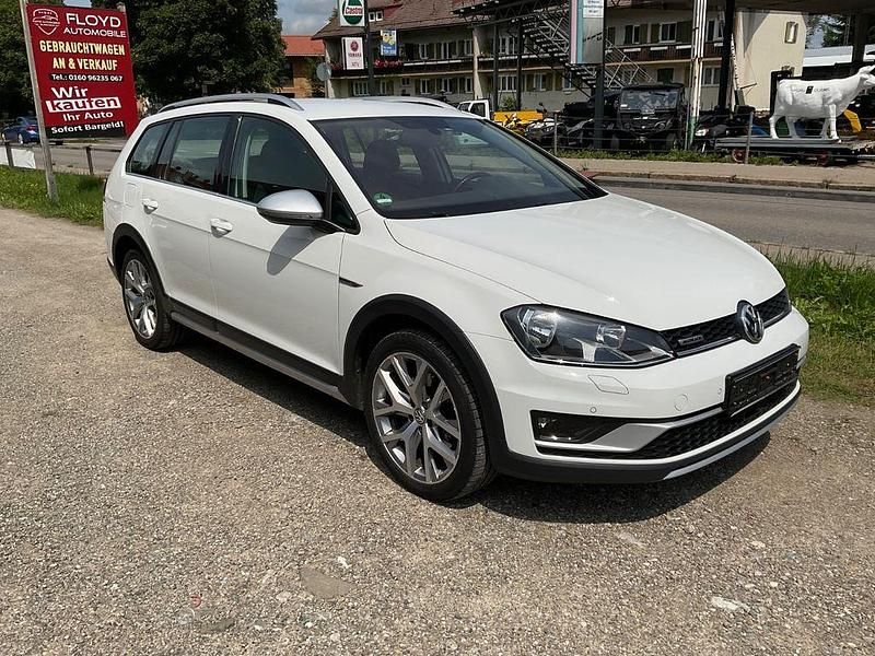 Weiß Gebraucht 2016 VW Golf VII Kombi | 14.400 € (Superpreis) - Bild 1/4