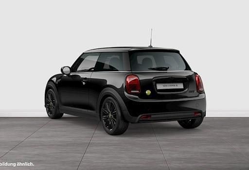Gebraucht Mini Cooper SE Classic 135 kW (184 PS) 2022 Schwarz Kleinwagen