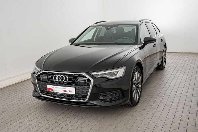 Gebraucht Audi A6 Basis 204 PS (150 kW) 2023 Mythosschwarz metallic Kombi
