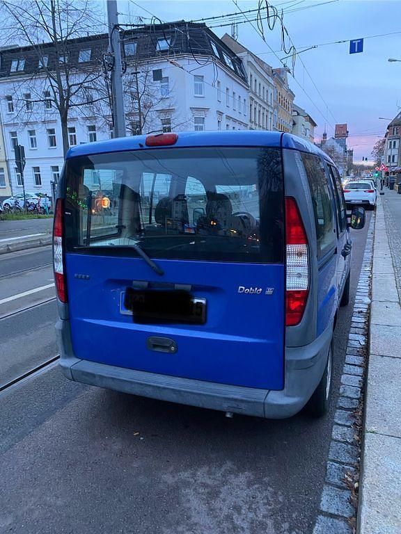 Gebraucht Fiat Doblò 65 PS (47 kW) 2001 Blau Van / Kleinbus