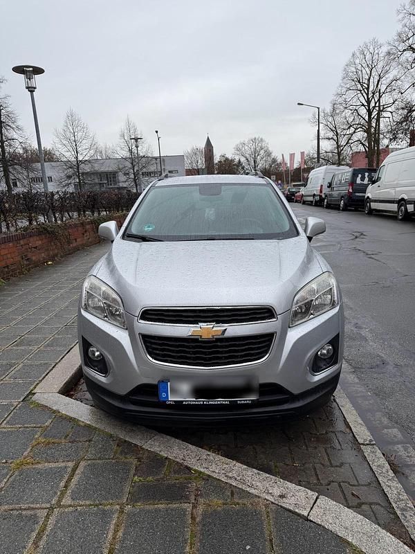 Silber Gebraucht 2013 Chevrolet Trax SUV | 4.900 € (Superpreis) - Bild 1/4