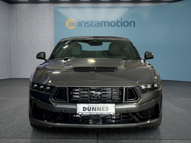 Neu Ford Mustang Dark Horse 454 PS (333 kW) 2025 Grau Coupé