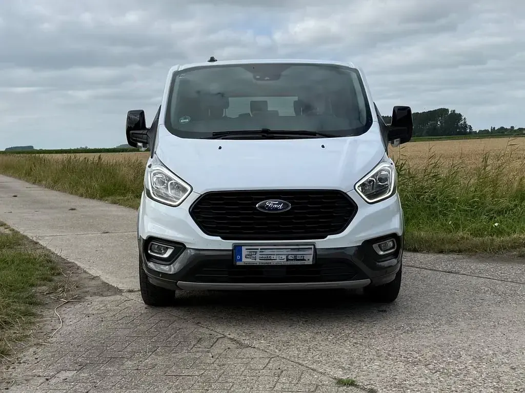 Gebraucht Ford Tourneo Custom Active 170 PS (125 kW) 2023 Weiß Van