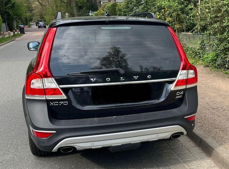 Gebraucht Volvo XC70 Summum 181 PS (133 kW) 2013 Schwarz Kombi