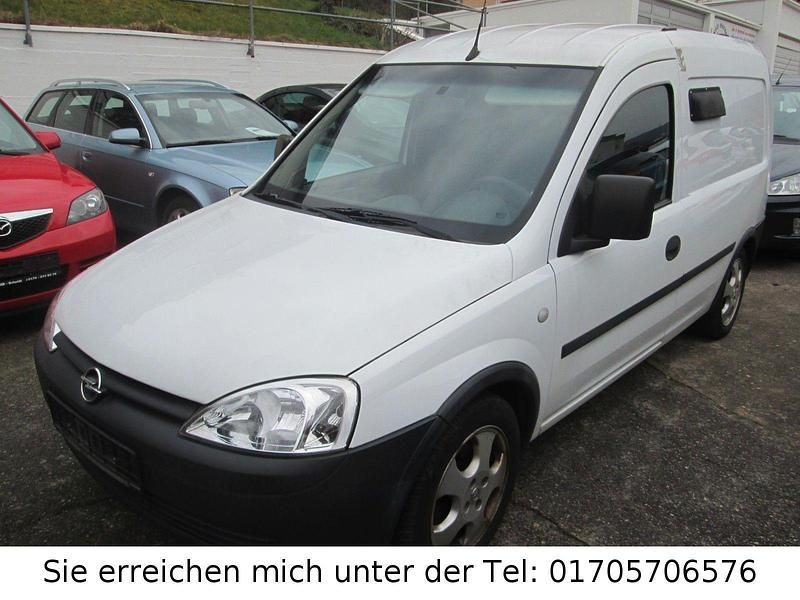 Second-hand Opel Combo 94 CP (69 kW) 2011 Alb Monovolum