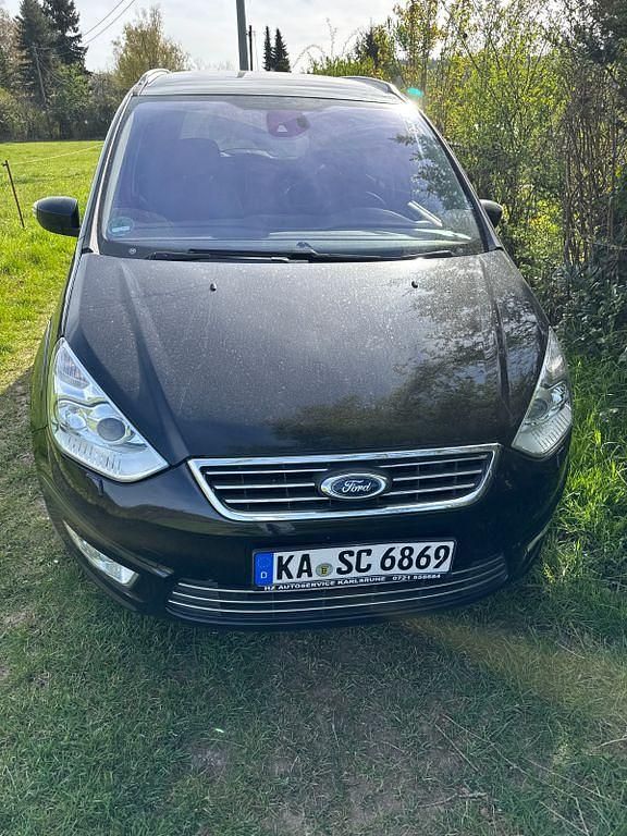 Gebraucht Ford Galaxy Titanium 163 PS (119 kW) 2013 Schwarz Van / Kleinbus