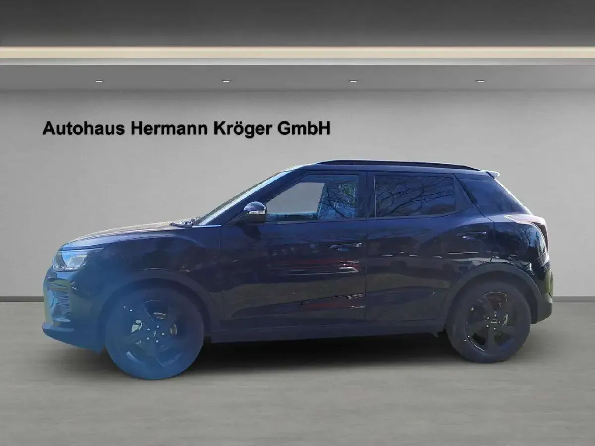 Neu KGM Tivoli 163 PS (119 kW) 2026 Space black metallic SUV