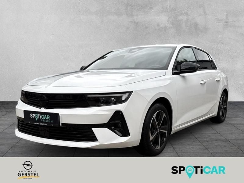 Weiß Gebraucht 2024 Opel Astra Limousine | 23.490 € (Fairer Preis) - Bild 1/1