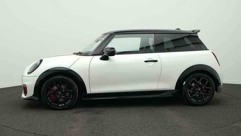 Gebraucht Mini John Cooper Works 231 PS (169 kW) 2025 Weiß Kleinwagen