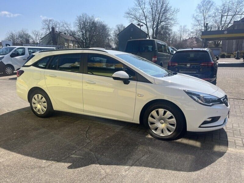 Gebraucht Opel Astra 110 PS (80 kW) 2019 Weiss Kombi