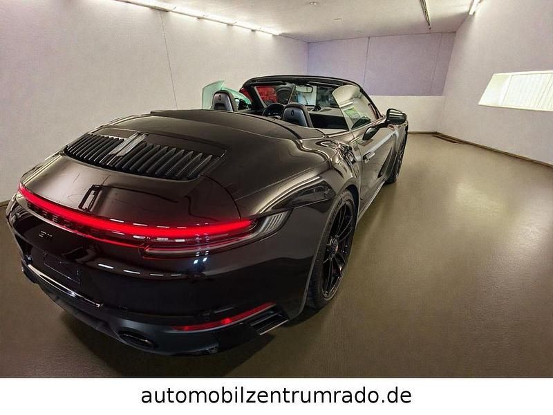 Gebraucht Porsche 992 480 PS (353 kW) 2023 Schwarz Cabrio