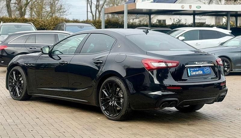 Gebraucht Maserati Ghibli 430 PS (316 kW) 2020 Schwarz Limousine
