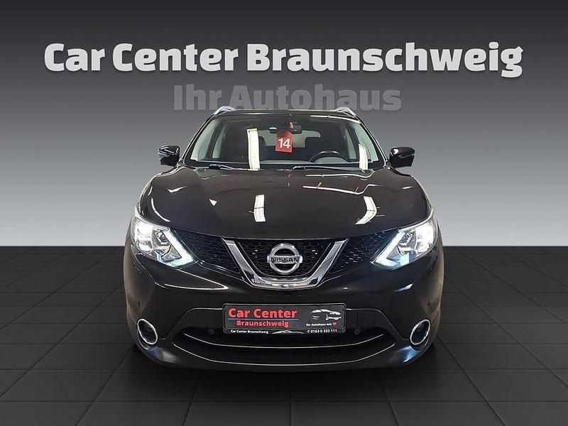 Gebraucht Nissan Qashqai Acenta 116 PS (85 kW) 2016 Schwarz SUV