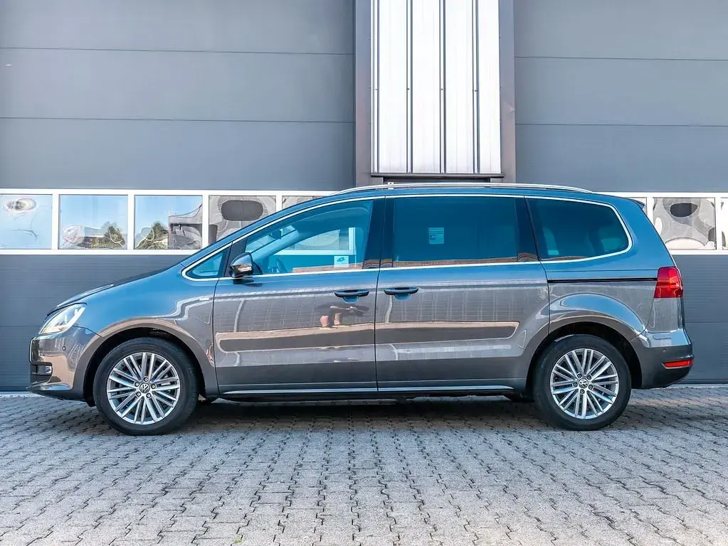 Gebraucht VW Sharan Cup 140 PS (102 kW) 2014 Indiumgrau metallic Van / Kleinbus