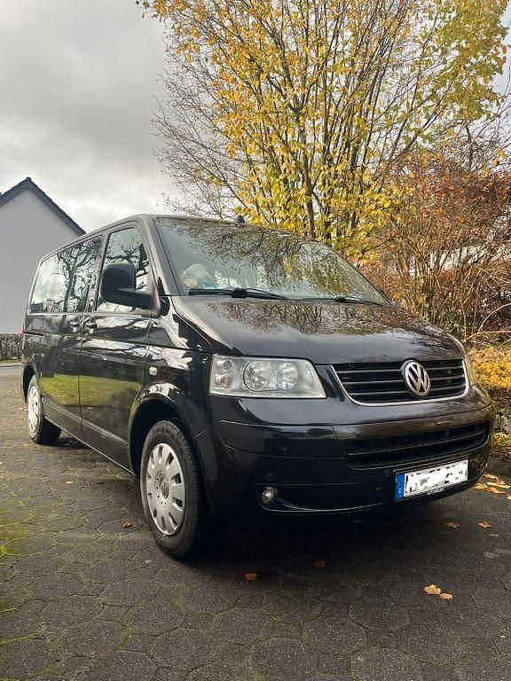 Schwarz Gebraucht 2008 VW T5 Van | 9.900 € (Teuer) - Bild 1/4