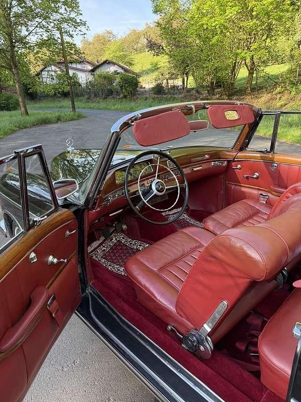 Gebraucht Mercedes 220 105 PS (77 kW) 1958 Schwarz Cabrio