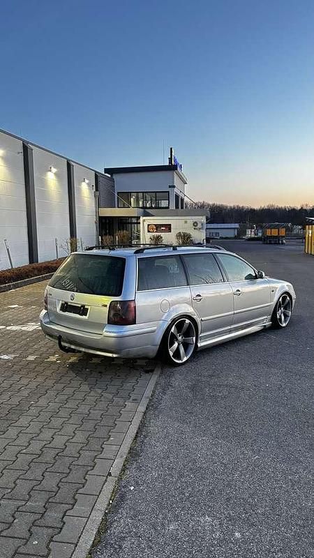 Gebraucht VW Passat 131 PS (96 kW) 2002 Limousine