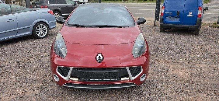 Second-hand Renault Wind 101 CP (74 kW) 2010 Roșu Cabrio
