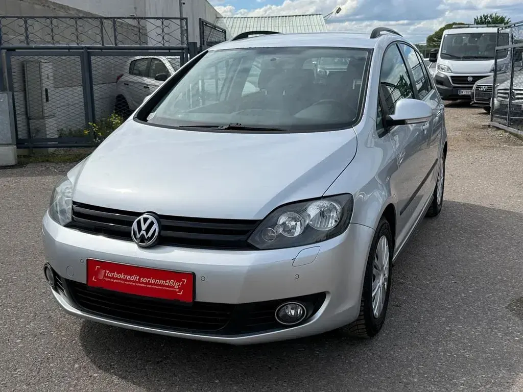 Używany VW Golf Plus Cross 90 KM (66 kW) 2011 Srebrny Minivan