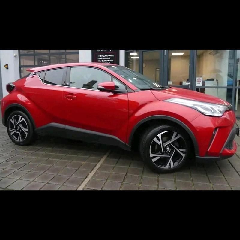 Gebraucht Toyota C-HR Team 184 PS (135 kW) 2022 Rot SUV