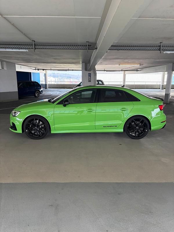 Gebraucht Audi RS3 400 PS (294 kW) 2020 Grün Limousine