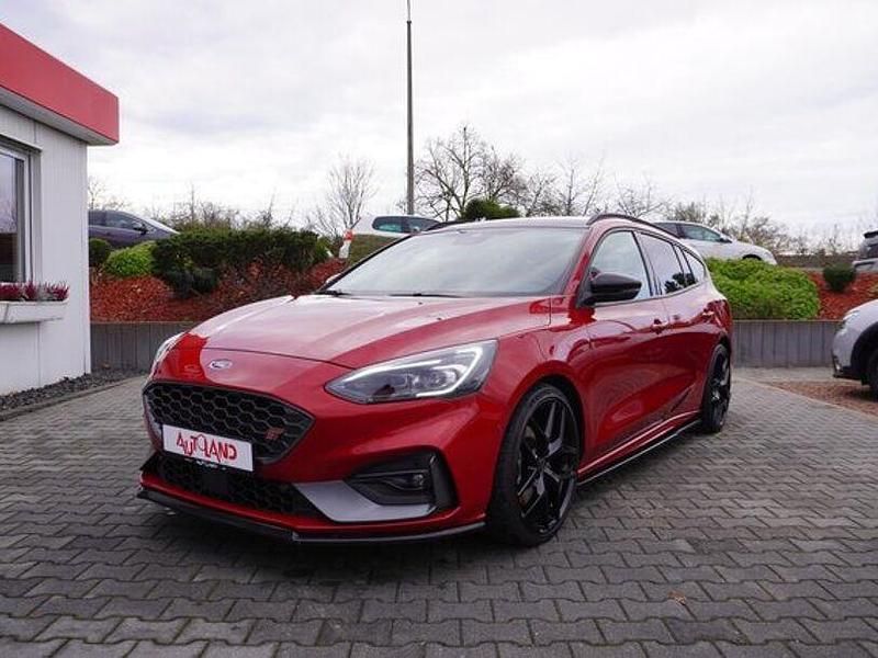 Gebraucht Ford Focus ST 280 PS (205 kW) 2022 Rot Limousine