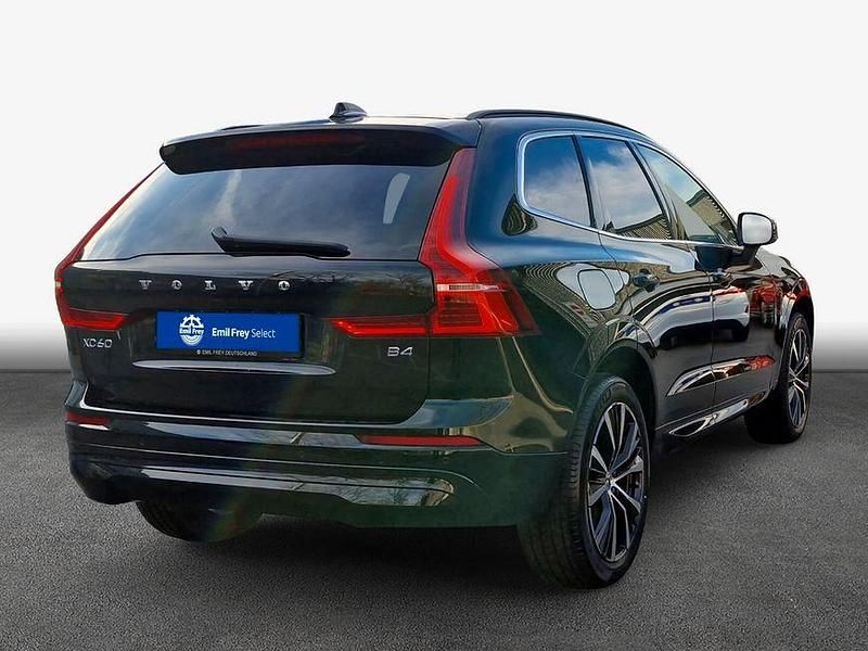 Gebraucht Volvo XC60 Core 197 PS (144 kW) 2023 Schwarz SUV