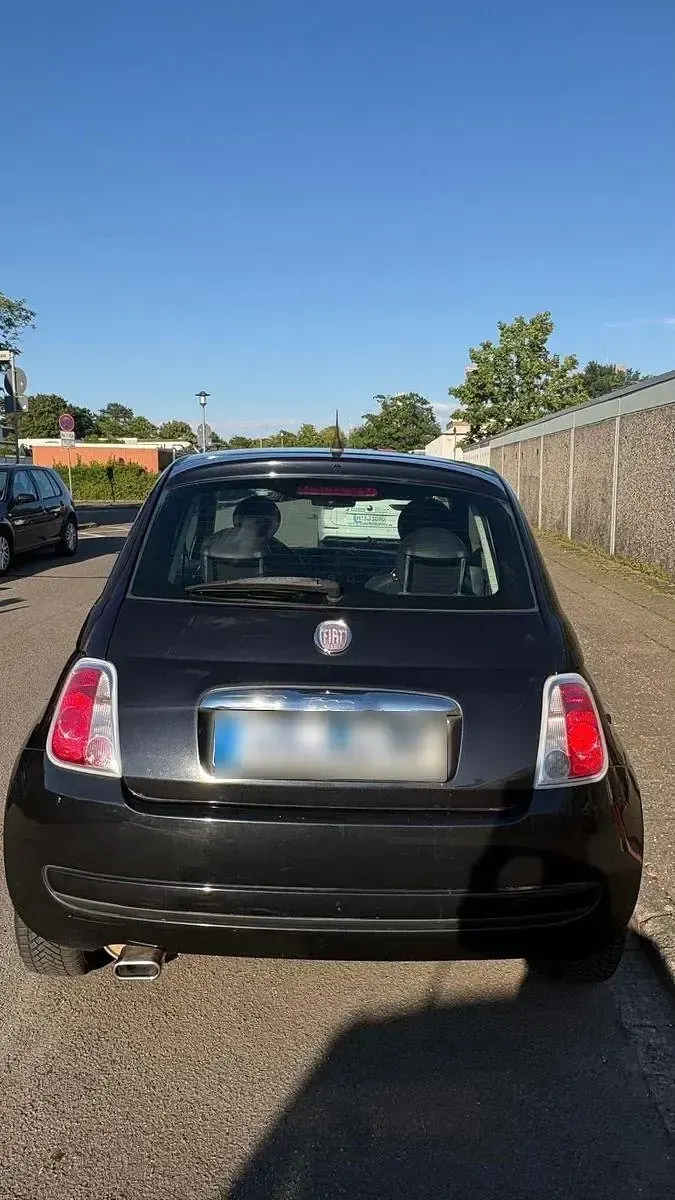 Gebraucht Fiat 500 Pop 69 PS (50 kW) 2010 Schwarz Kleinwagen