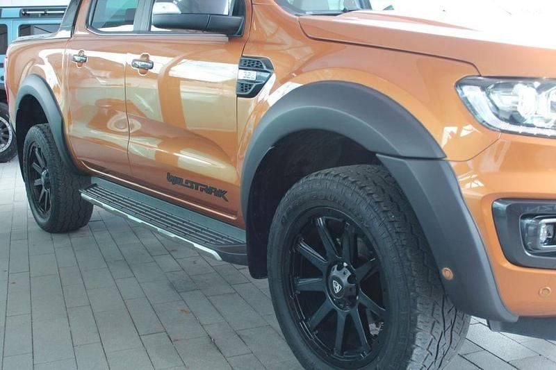 Gebraucht Ford Ranger Wildtrack 200 PS (147 kW) 2020 Orange Pickup