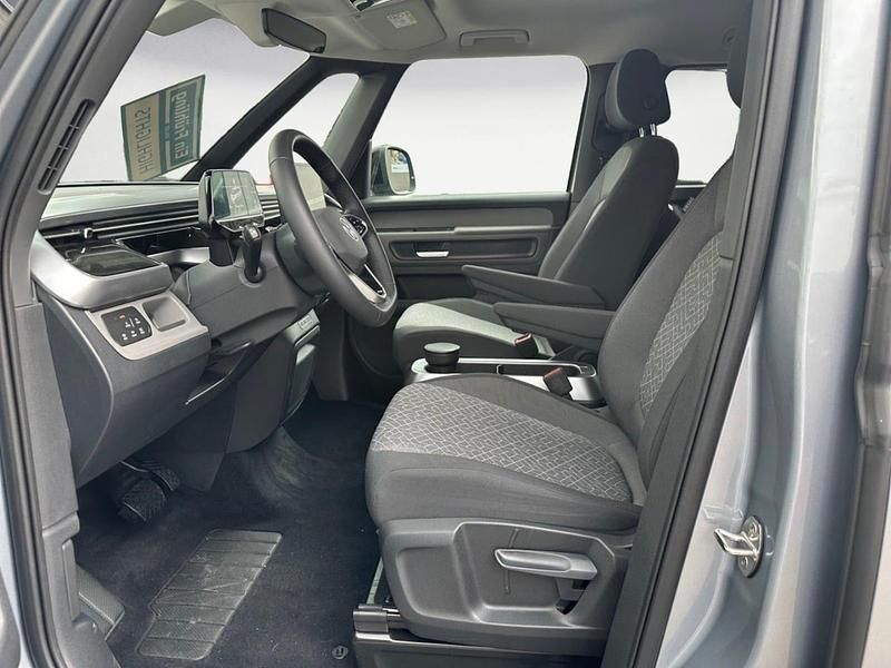 Gebraucht VW ID. Buzz Pro 150 kW (204 PS) 2024 Silber Van / Kleinbus