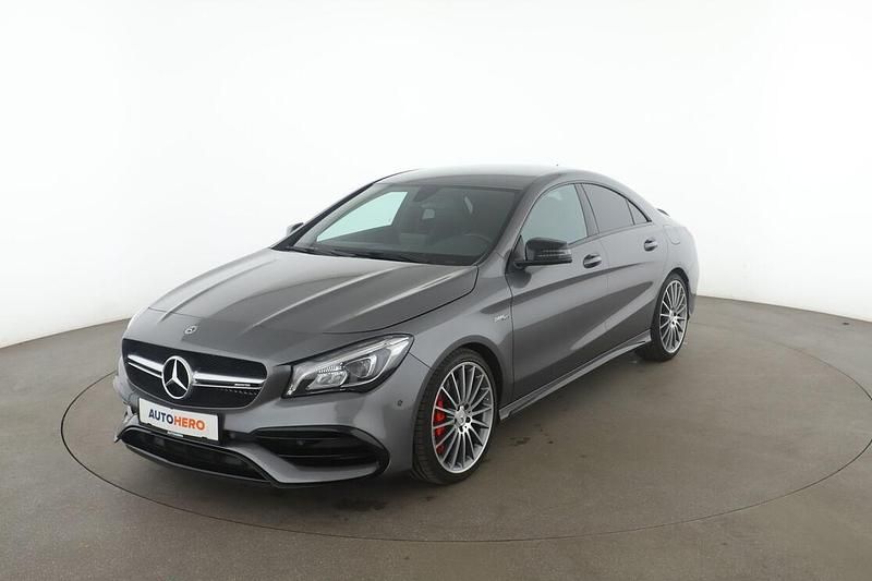 Grau Gebraucht 2018 Mercedes CLA45 AMG AMG Limousine | 31.690 € (Fairer Preis) - Bild 1/3