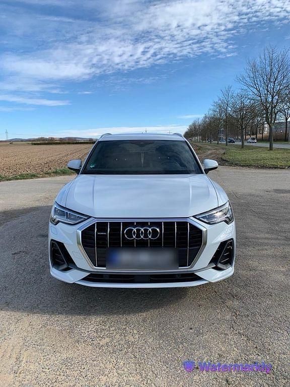 Gebraucht Audi Q3 S-Line 190 PS (139 kW) 2019 Weiß SUV