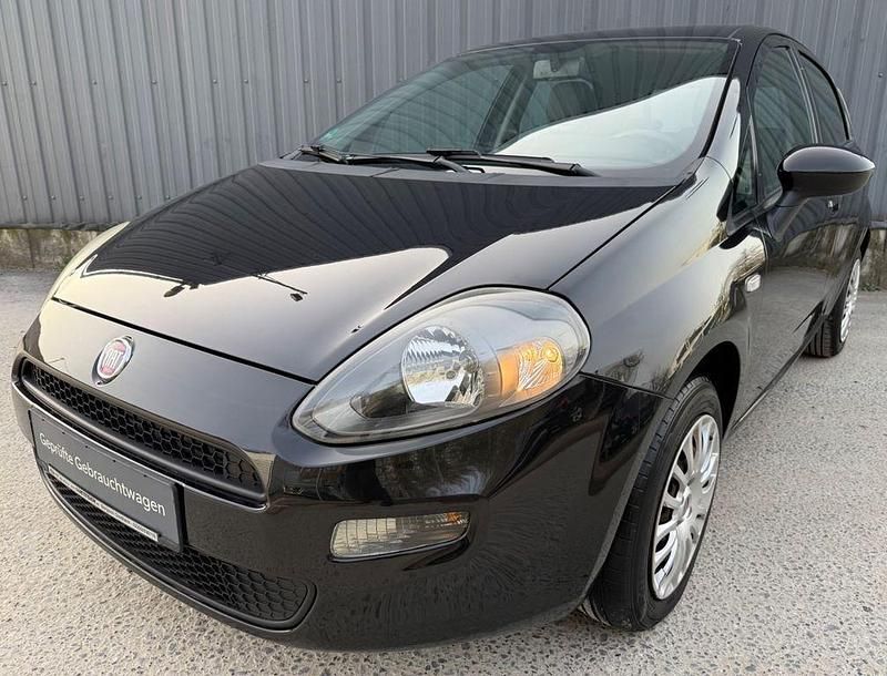 Gebraucht Fiat Punto Pop 77 PS (56 kW) 2012 Schwarz Kleinwagen