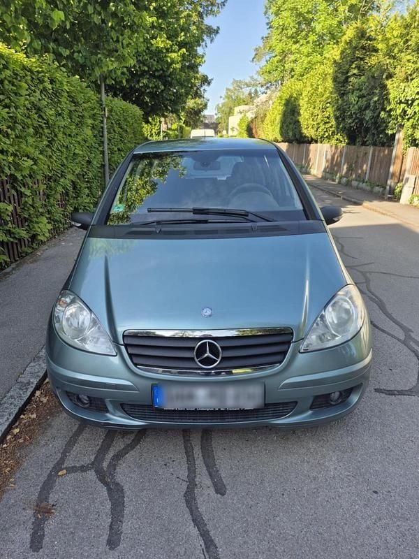 Grün Gebraucht 2007 Mercedes A150 Kleinwagen | 1.500 € (Guter Preis) - Bild 1/4