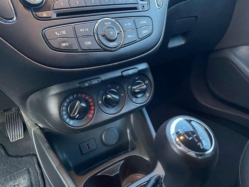 Gebraucht 2017 Opel Corsa Limousine | 4.900 € (Etwas zu teuer) - Bild 1/4