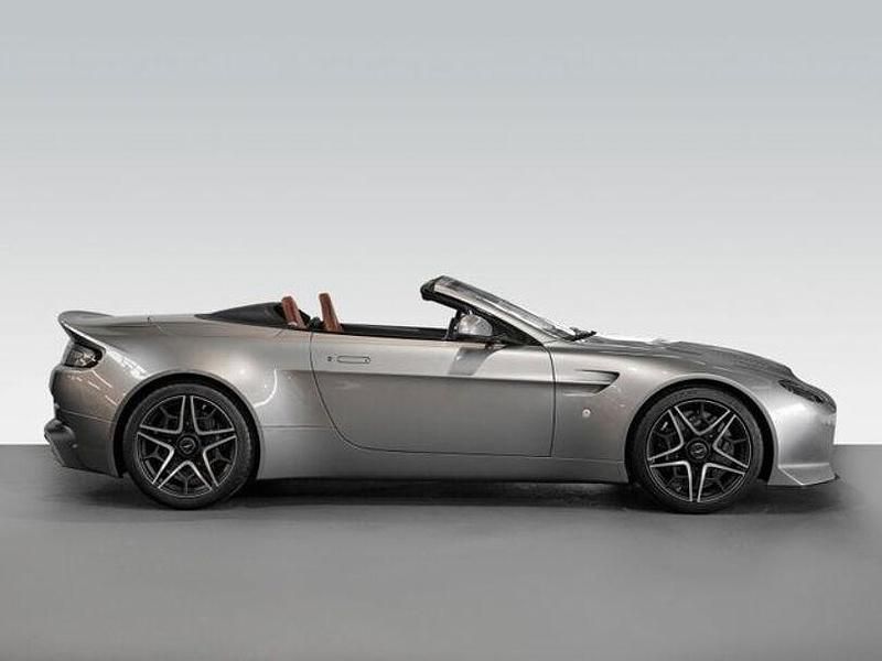 Gebraucht Aston Martin Vantage 604 PS (444 kW) 2019 Silber Coupé