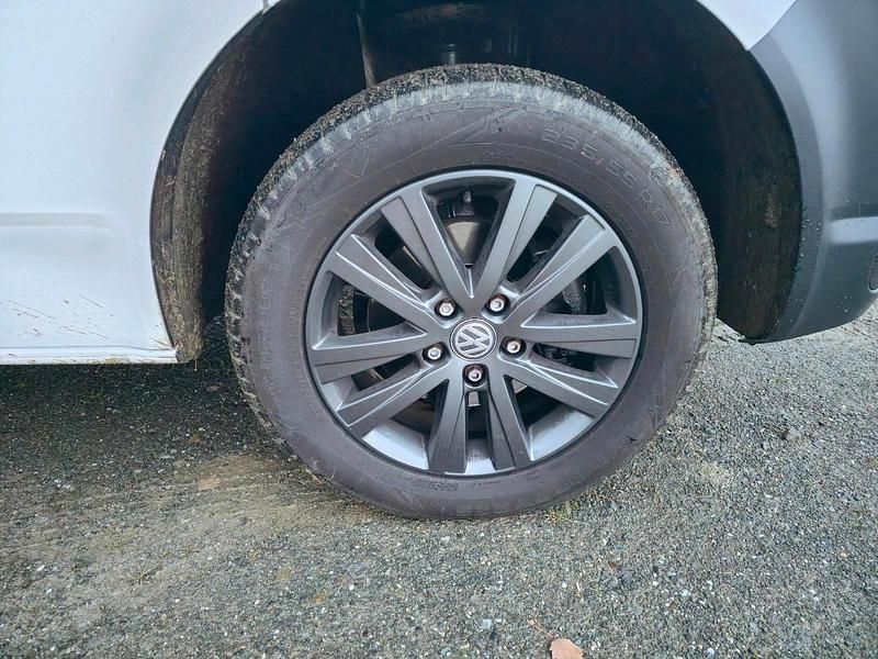 Gebraucht VW Transporter 150 PS (110 kW) 2019 Weiß Van