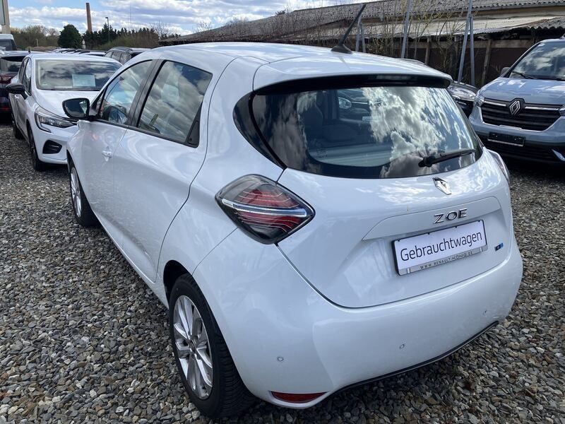 Gebraucht Renault Zoe Experience 50 kW (69 PS) 2022 Weiß Kleinwagen