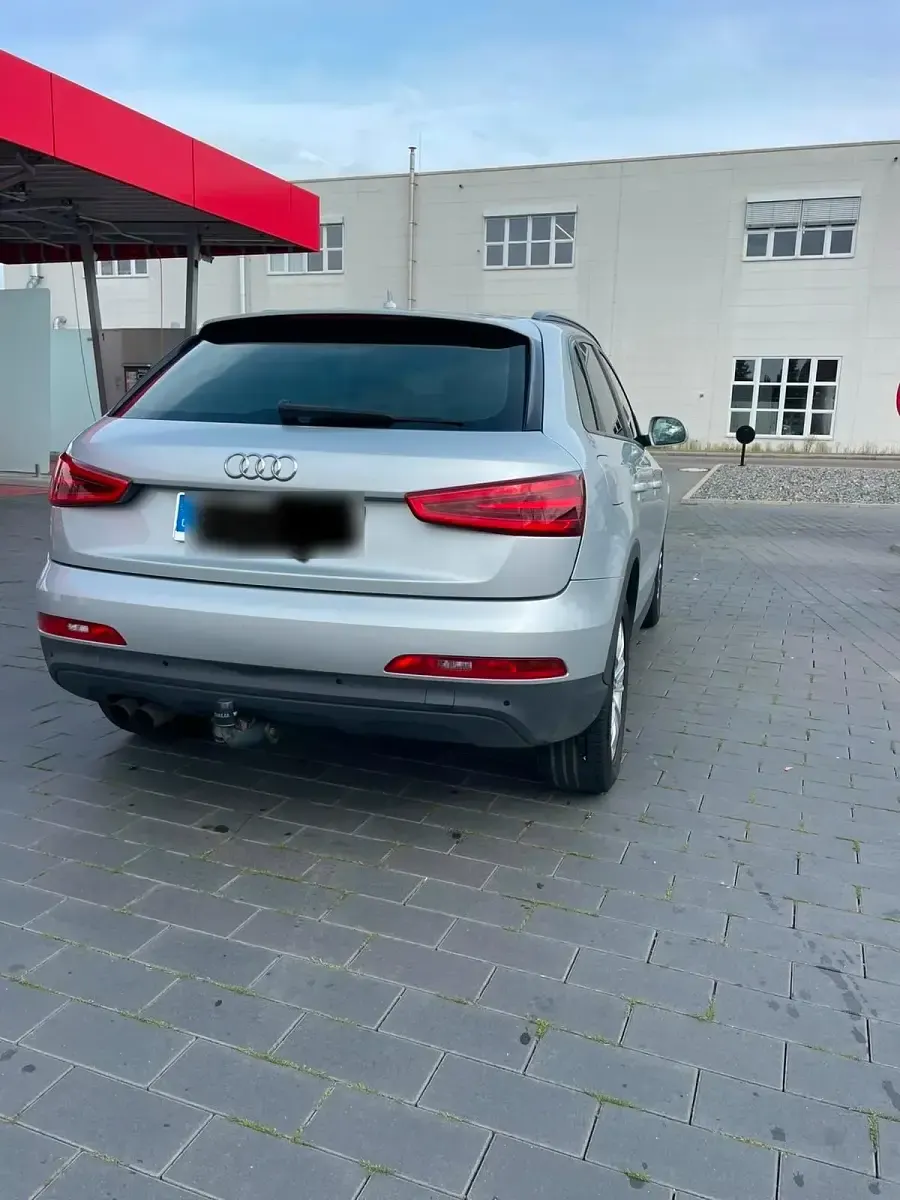 Gebraucht Audi Q3 140 PS (102 kW) 2013 Silber SUV