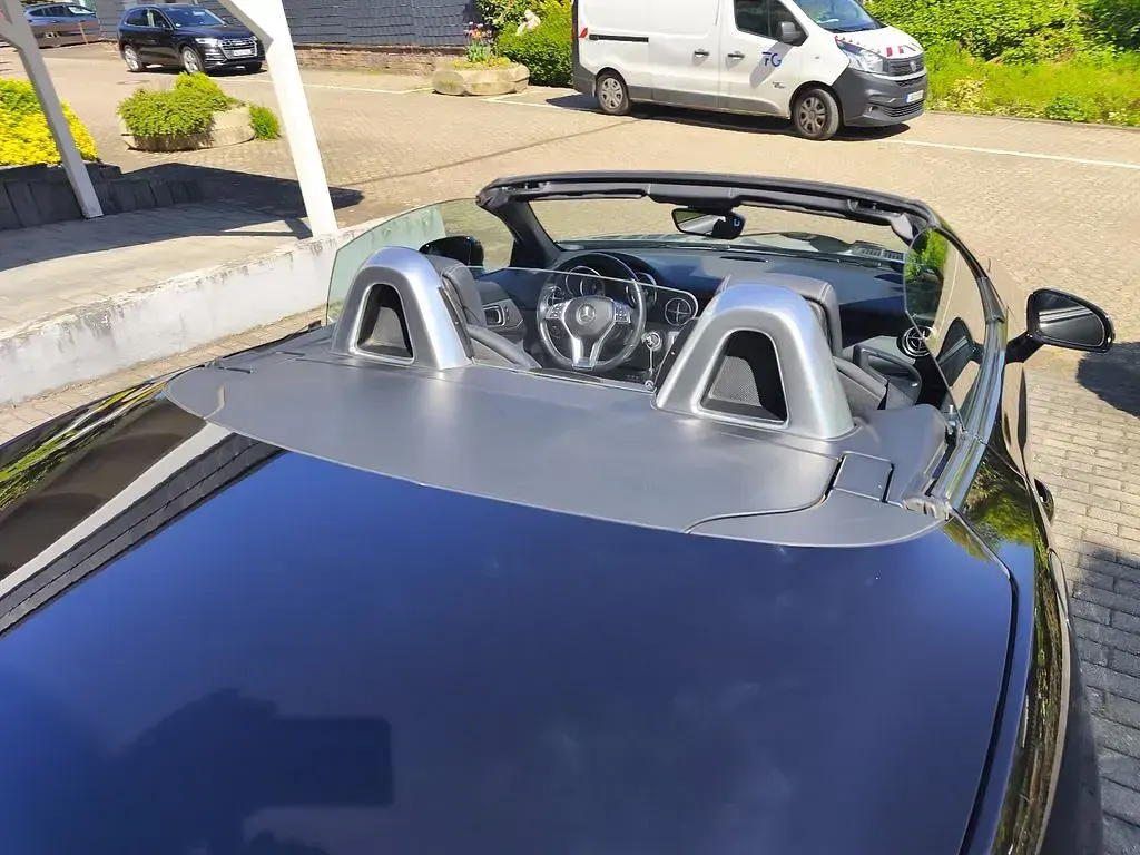 Gebraucht Mercedes SLK200 184 PS (135 kW) 2011 Schwarz Cabrio