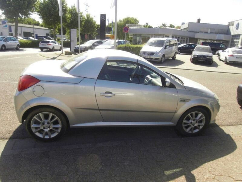 Gebraucht Opel Tigra Sport 69 PS (50 kW) 2006 Silber metallic Cabrio