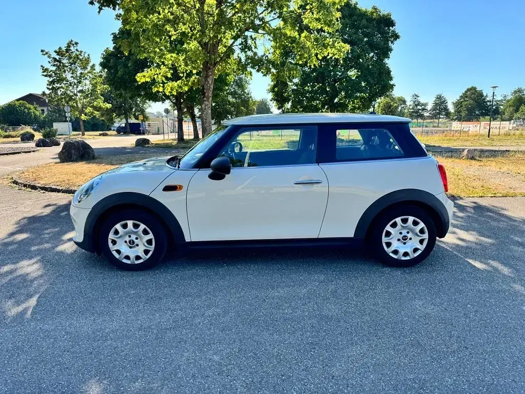 Gebraucht Mini ONE 75 PS (55 kW) 2015 Beige Kleinwagen