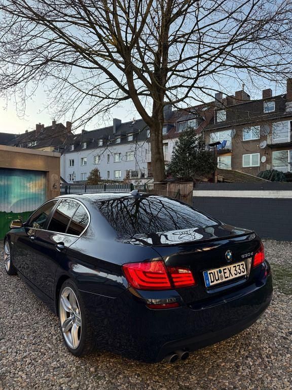Gebraucht BMW 530 Comfort Edition 258 PS (189 kW) 2012 Blau Limousine