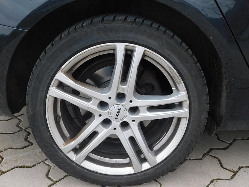 Second-hand Audi A4 240 CP (176 kW) 2011 Negru Break