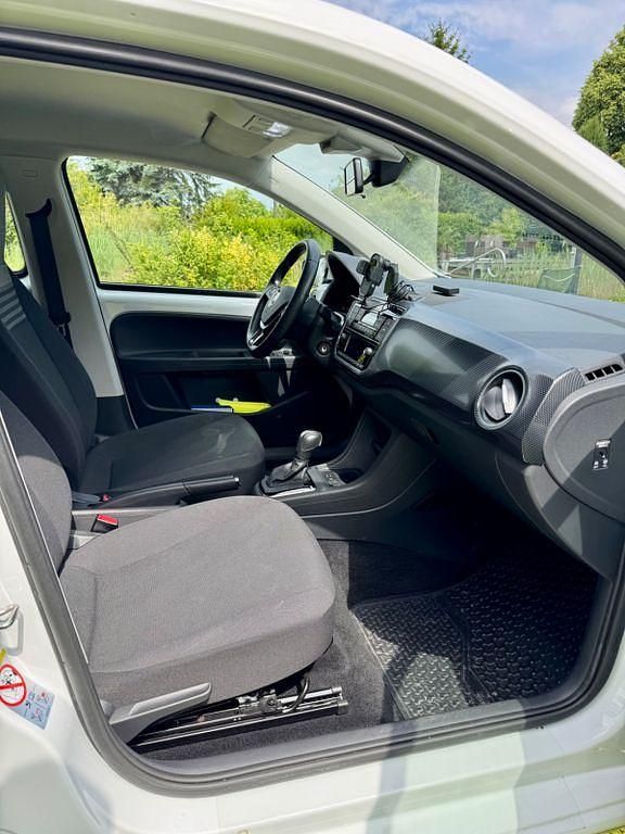 Gebraucht VW e-up! Comfortline 61 kW (83 PS) 2020 Weiß Kleinwagen