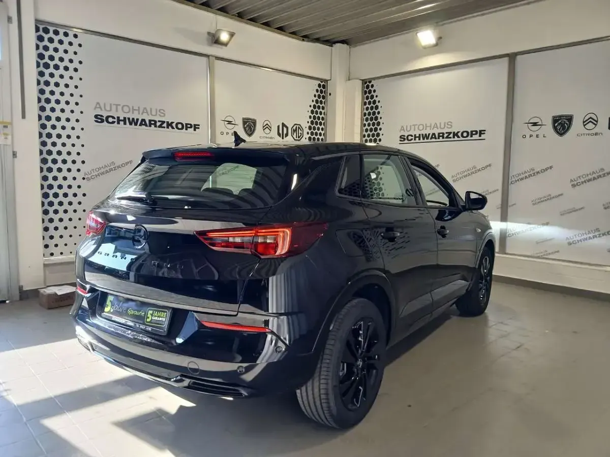 Gebraucht Opel Grandland X GS Line 131 PS (96 kW) 2024 Schwarz SUV
