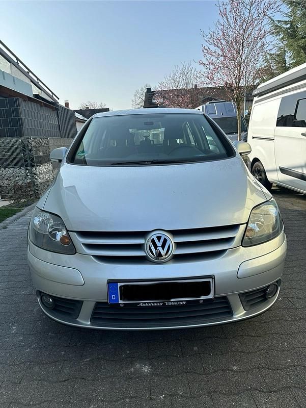 Gebraucht VW Golf V 105 PS (77 kW) 2005 Silber Kleinwagen