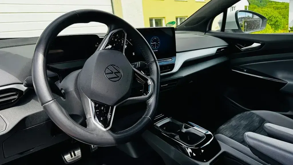 Gebraucht VW ID.4 Pure 125 kW (170 PS) 2022 Weiß SUV