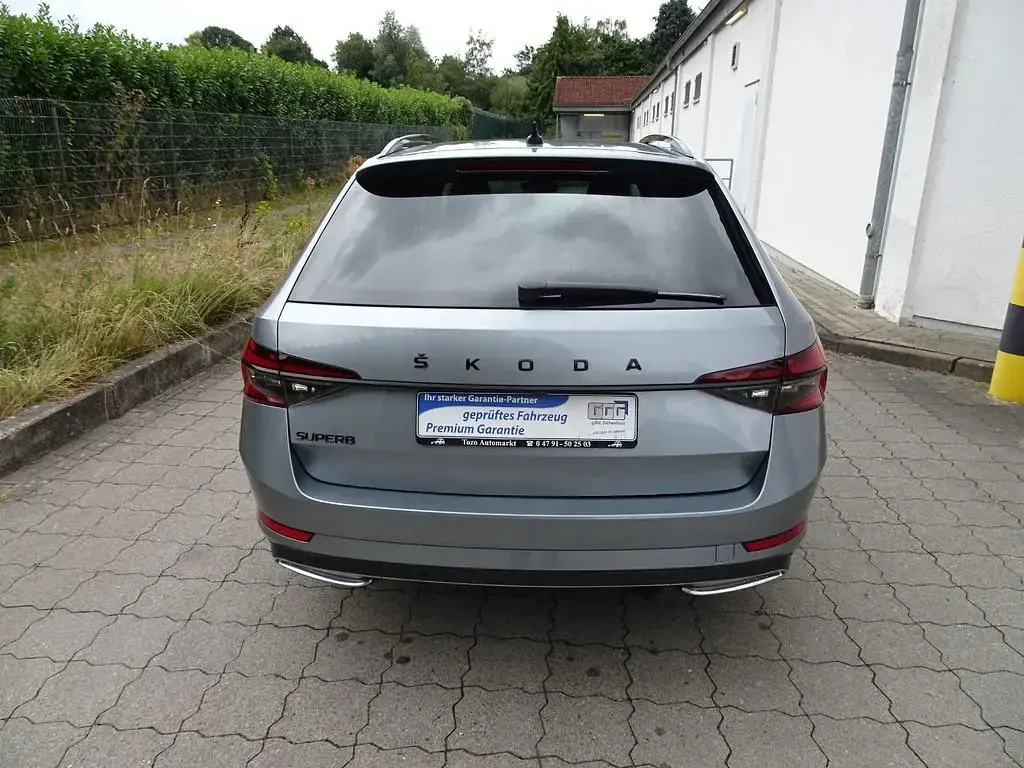 Gebraucht Skoda Superb SportLine 190 PS (139 kW) 2020 Grau Kombi
